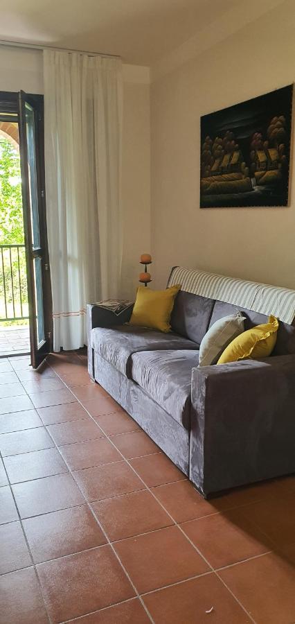Dimora Fiore Apartamento Lucca Exterior foto